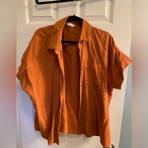 Brown/tan button up short sleeve